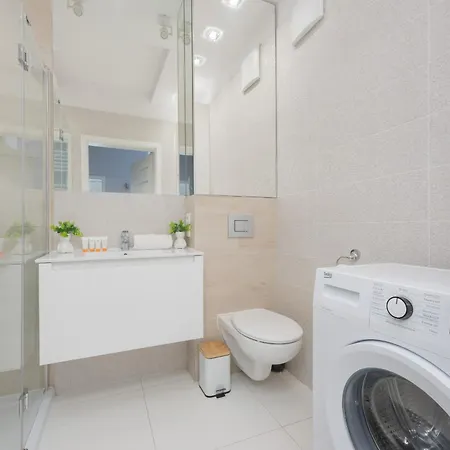Stylowy Nad Brzegiem Wisly By Renters Warschau