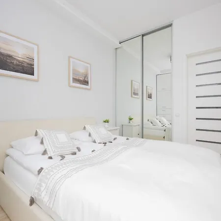 Stylowy Nad Brzegiem Wisly By Renters Apartment *