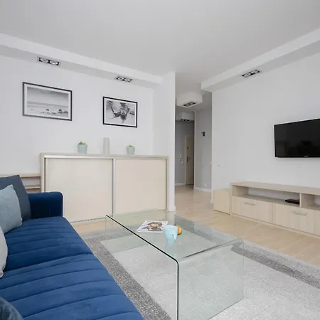 Apartment Stylowy Nad Brzegiem Wisly By Renters Warsaw